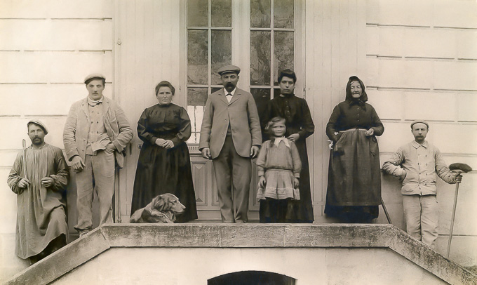 La famille Huchet et les employés du moulin